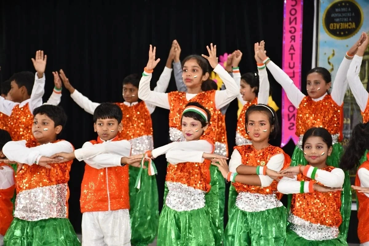 School Celebrations - Photo 14